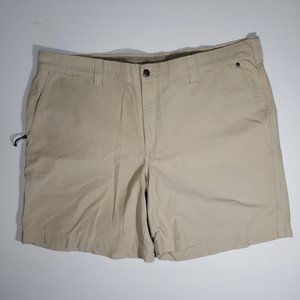 NWT Columbia Modern Classic Shorts Khaki Chinos Flat-Front Uniform Hiking